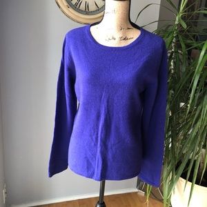NWOT. Blue/purple Cardigan 💯 % Cashmere
